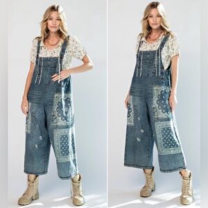 NWT Easel Vintage Wash Blue Denim Paisley Print Oversized Overalls Size Medium